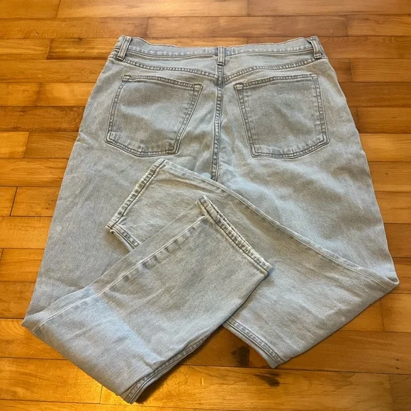 Abercrombie & Fitch The Skinny High Rise Jeans - Picture 6 of 7